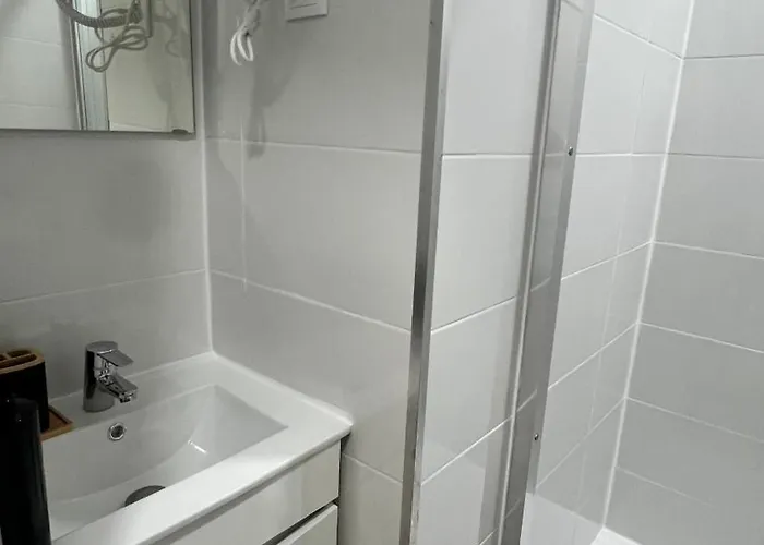 Privat bolig -luciano Cordeiro 3 Andar *