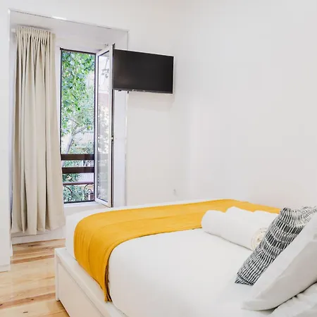 -luciano Cordeiro 3 Andar * Lisboa