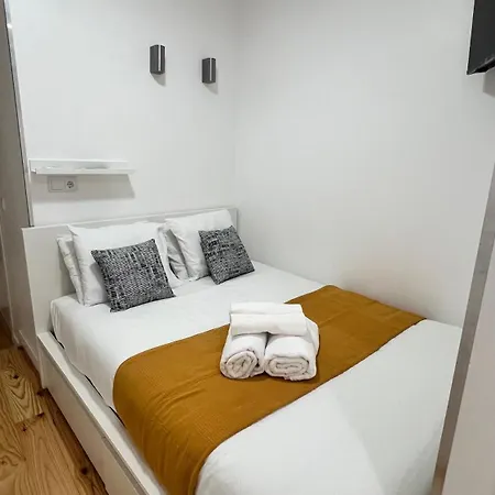 Quarto em Acomodações Particulares -luciano Cordeiro 3 Andar *