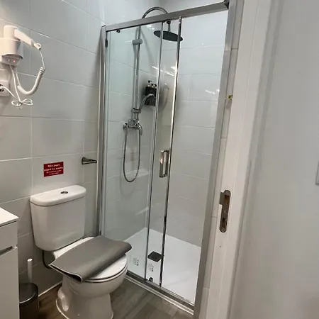 Quarto em Acomodações Particulares -luciano Cordeiro 3 Andar